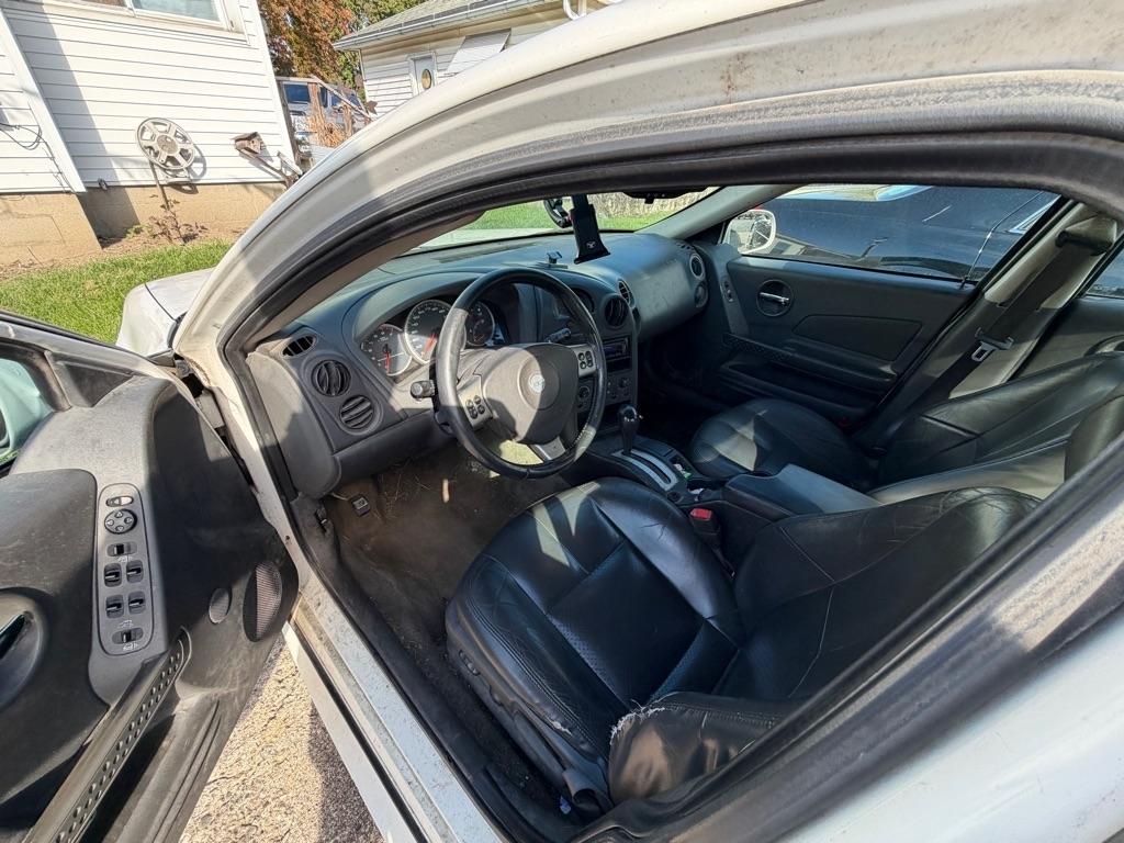 Pontiac Grand Prix 4dr Sdn GT 2005