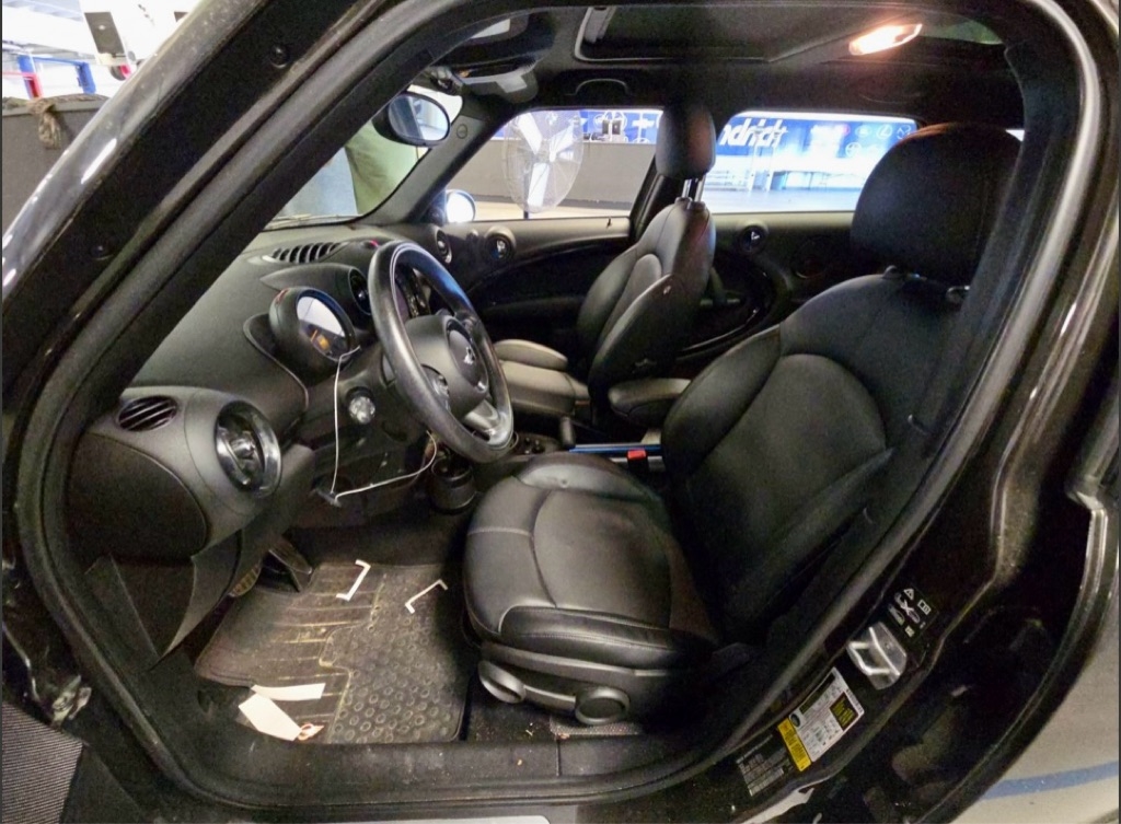 MINI Countryman  2016 MINI Countryman  2016