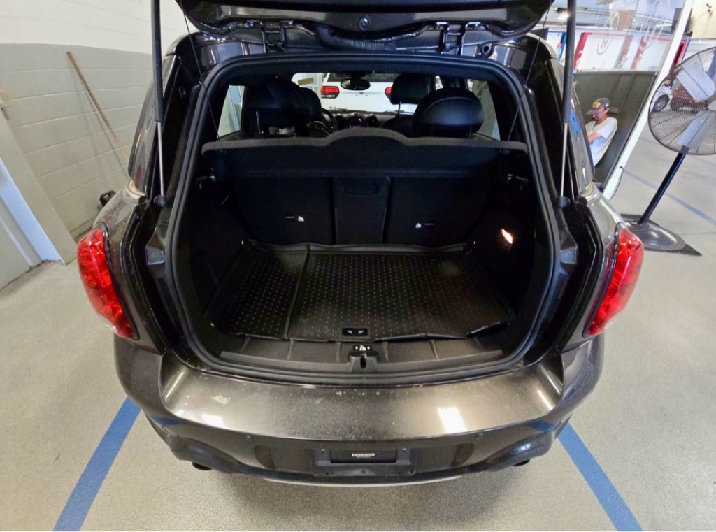 MINI Countryman  2016 MINI Countryman  2016