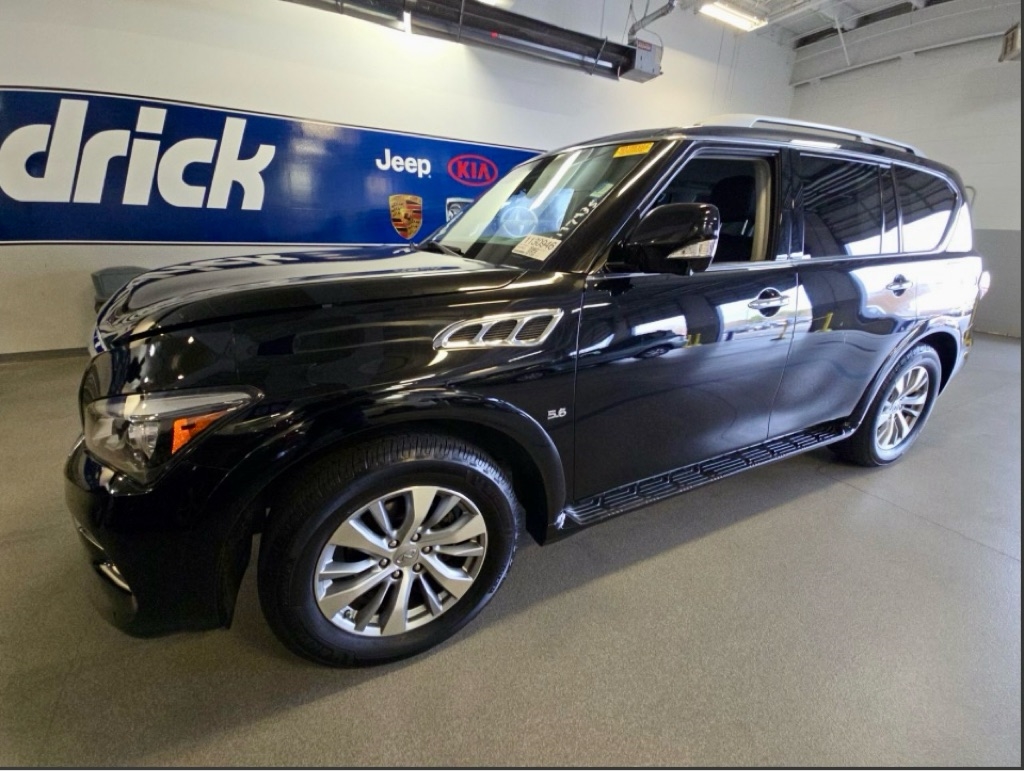 Infiniti QX80 Base 2017