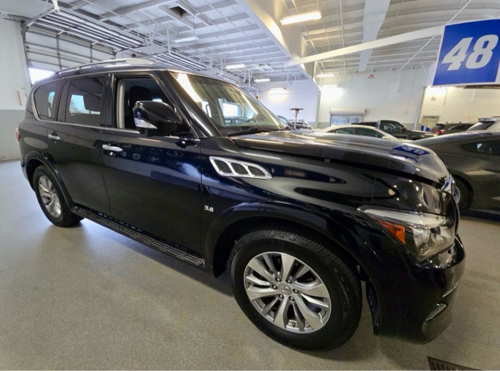 Infiniti QX80 Base 2017