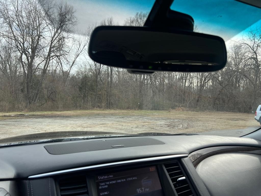 Infiniti QX80 Base 2017