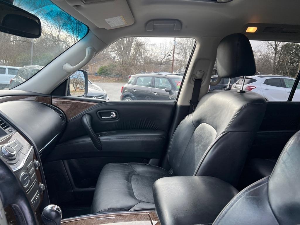 Infiniti QX80 Base 2017