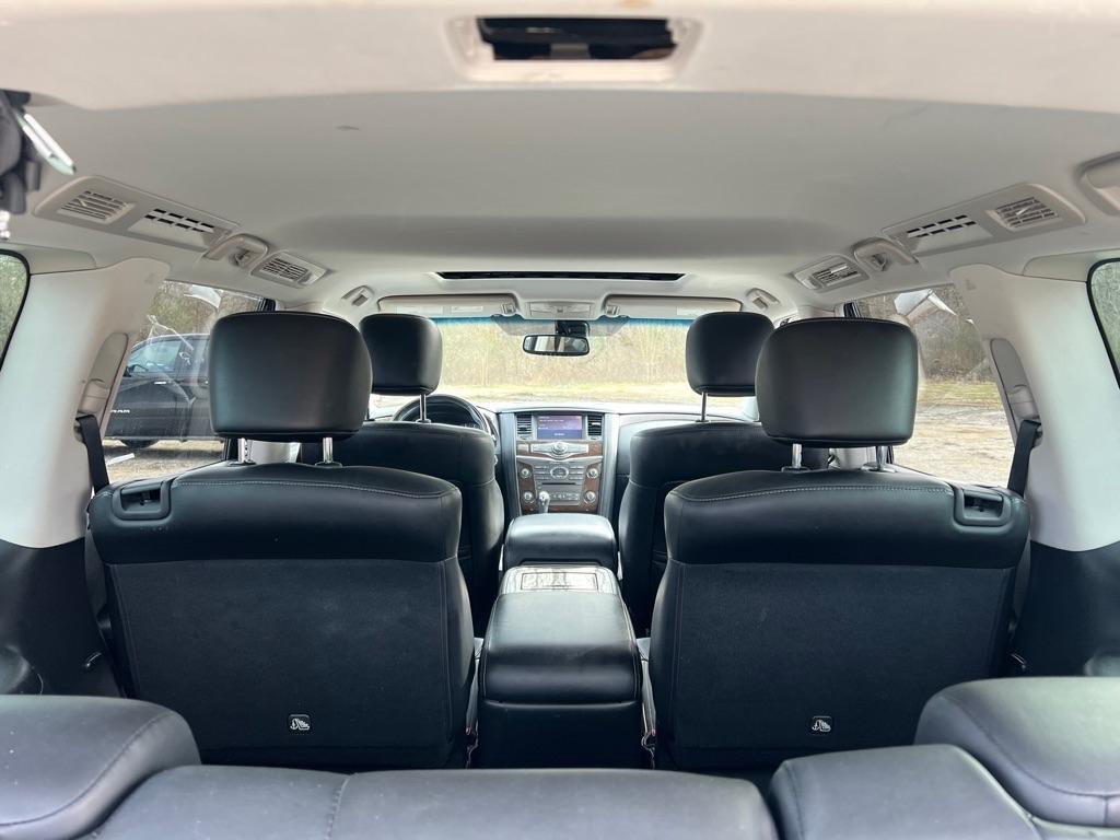 Infiniti QX80 Base 2017