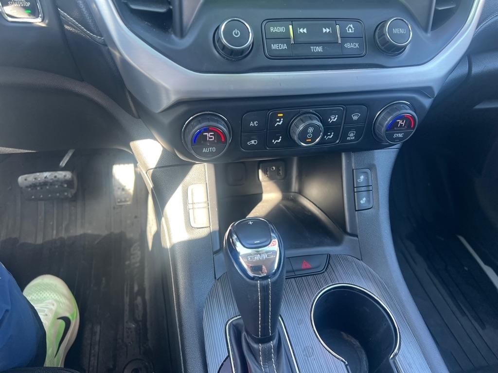 GMC Acadia SLT-1 2019