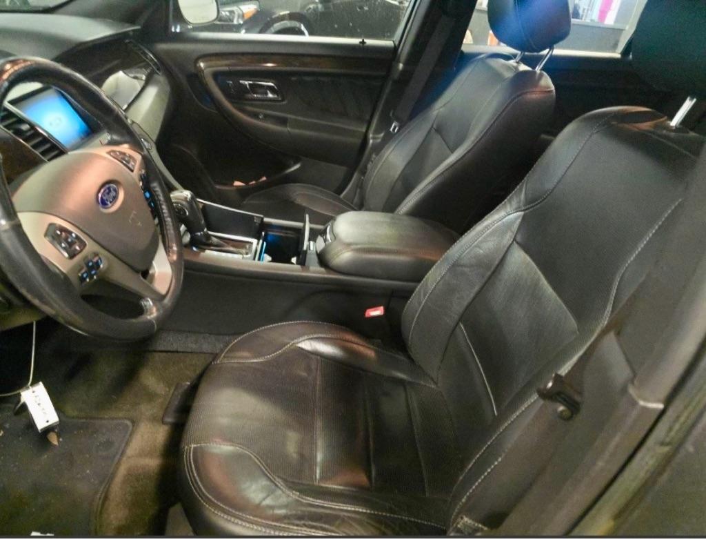 Ford Taurus Limited 2014