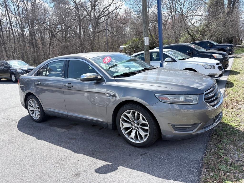 Ford Taurus  2014