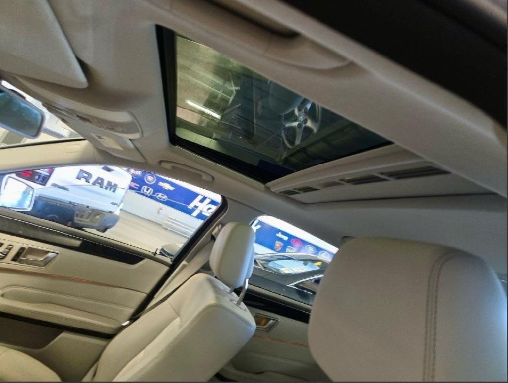 Mercedes-Benz E-Class  2016