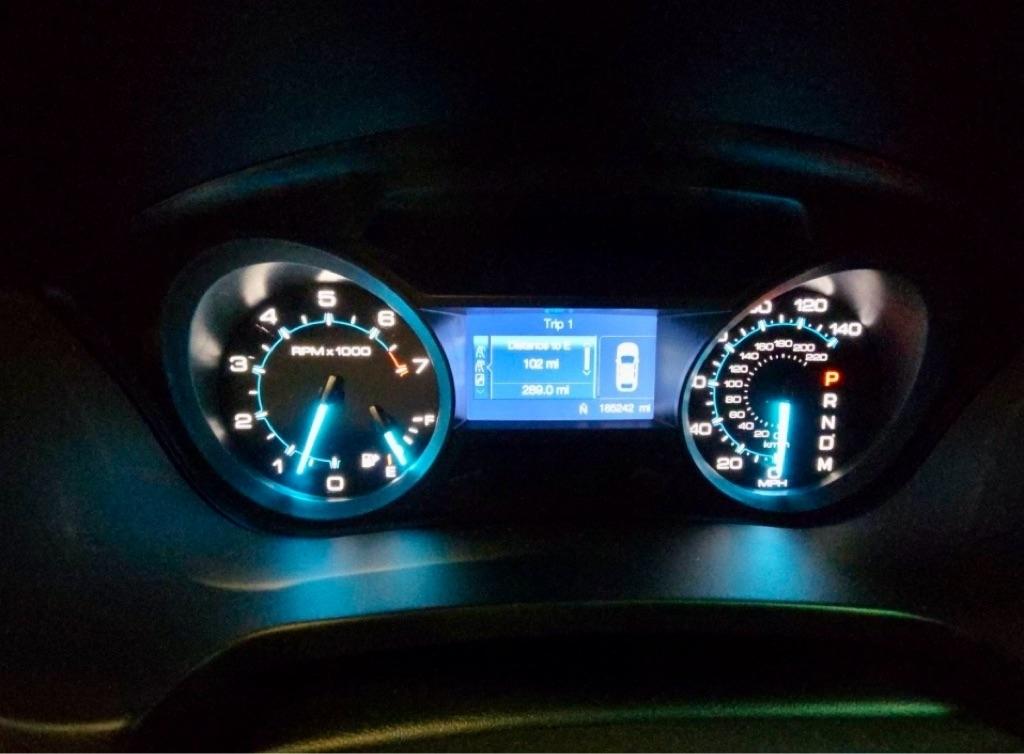 Ford Explorer Base FWD 2014