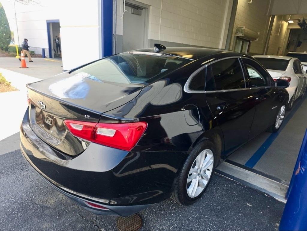 Chevrolet Malibu  2017