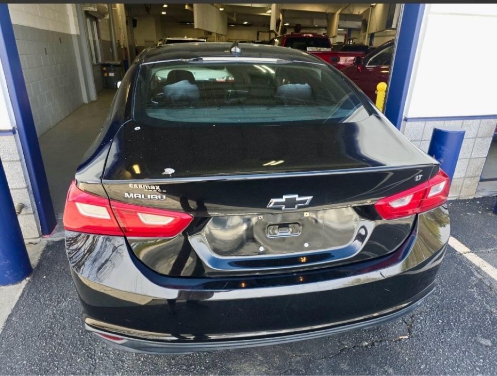 Chevrolet Malibu  2017