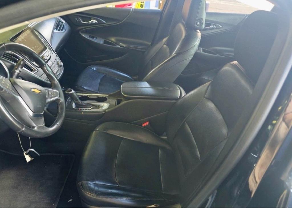 Chevrolet Malibu  2017