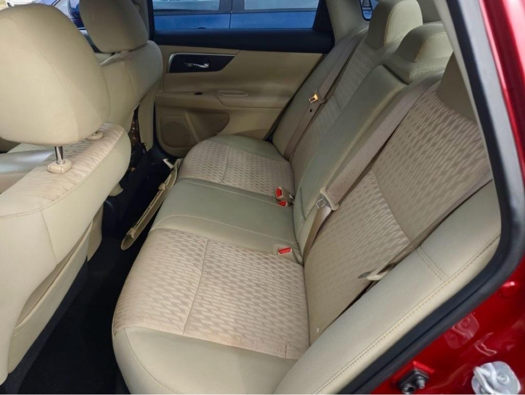 Nissan Altima  2016