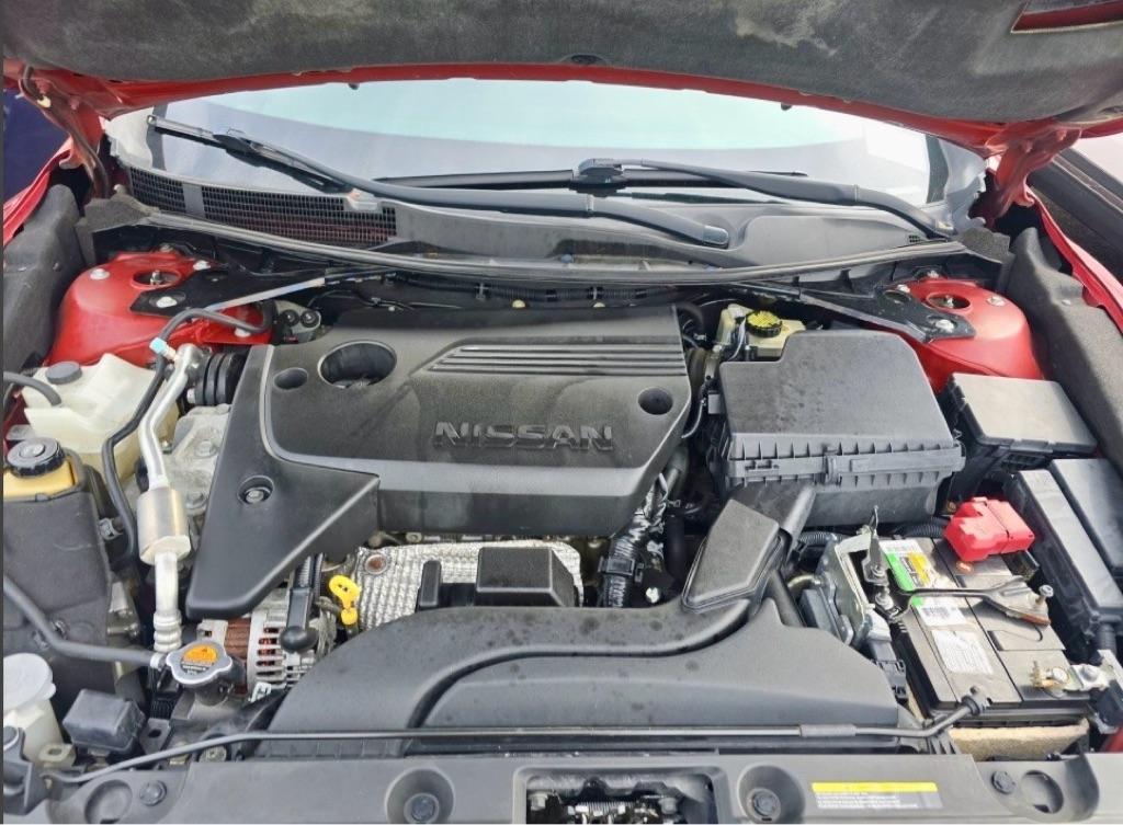 Nissan Altima  2016