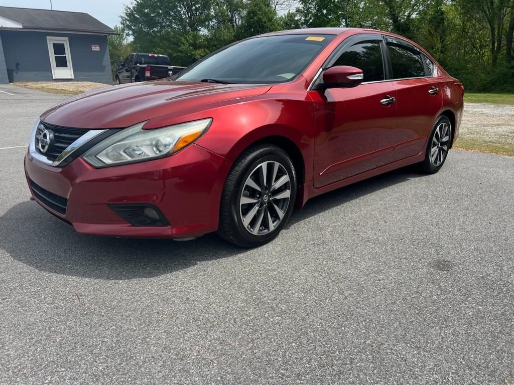 Nissan Altima  2016