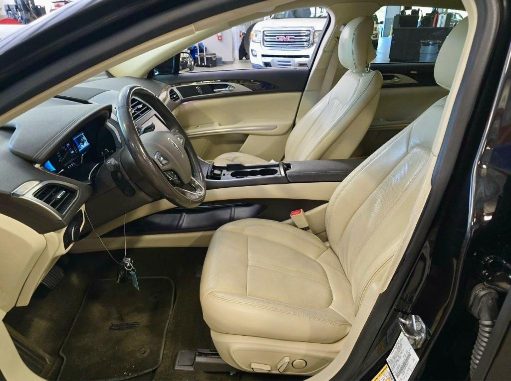 Lincoln MKZ Hybrid  2015