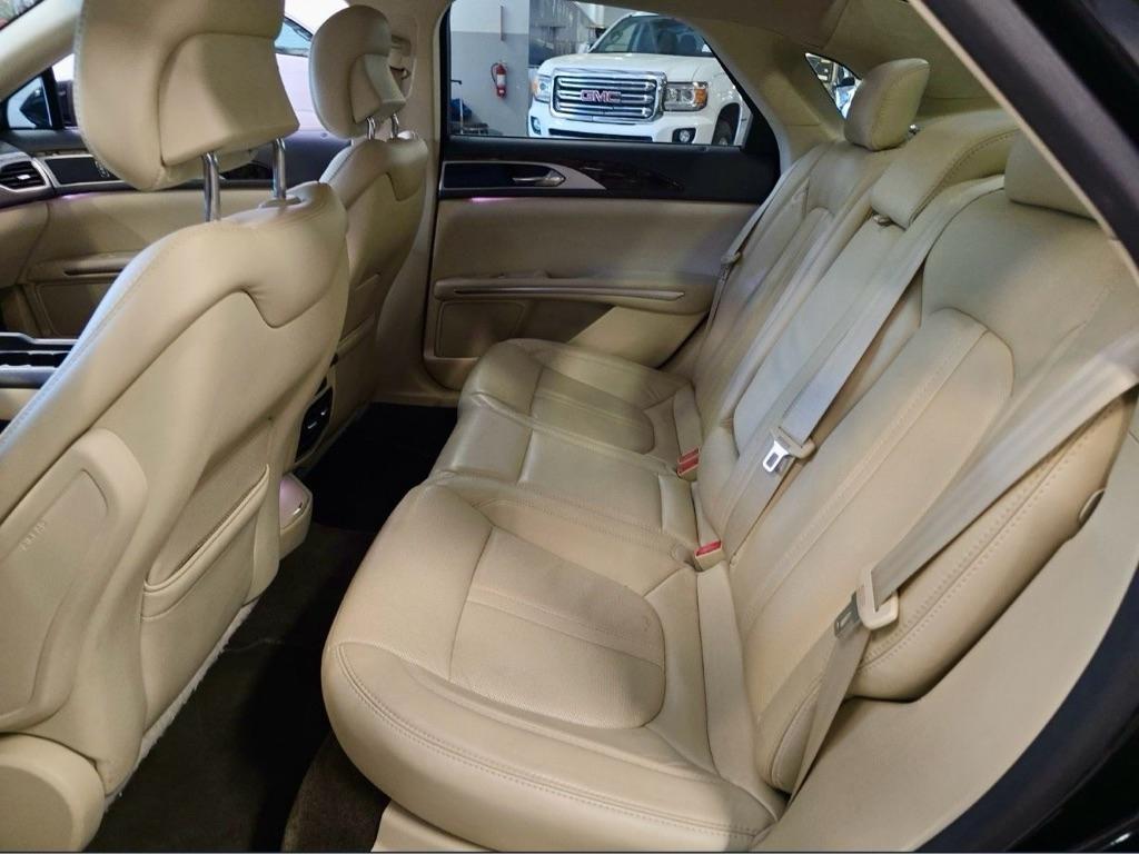 Lincoln MKZ Hybrid  2015