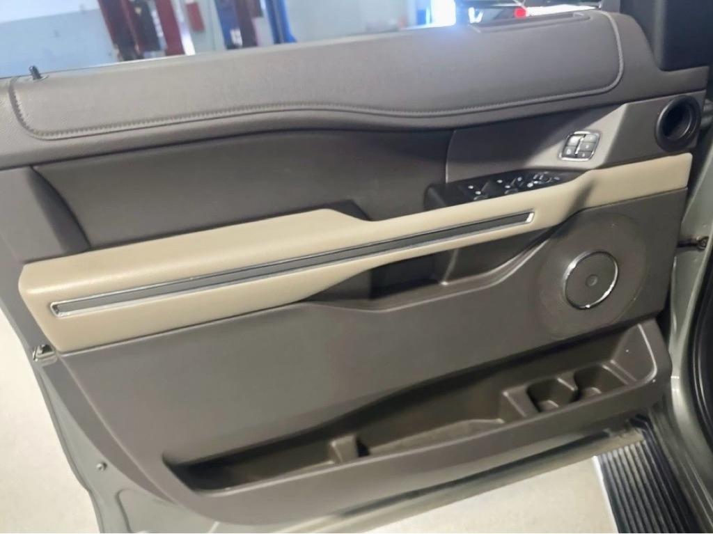 Ford Expedition  2019