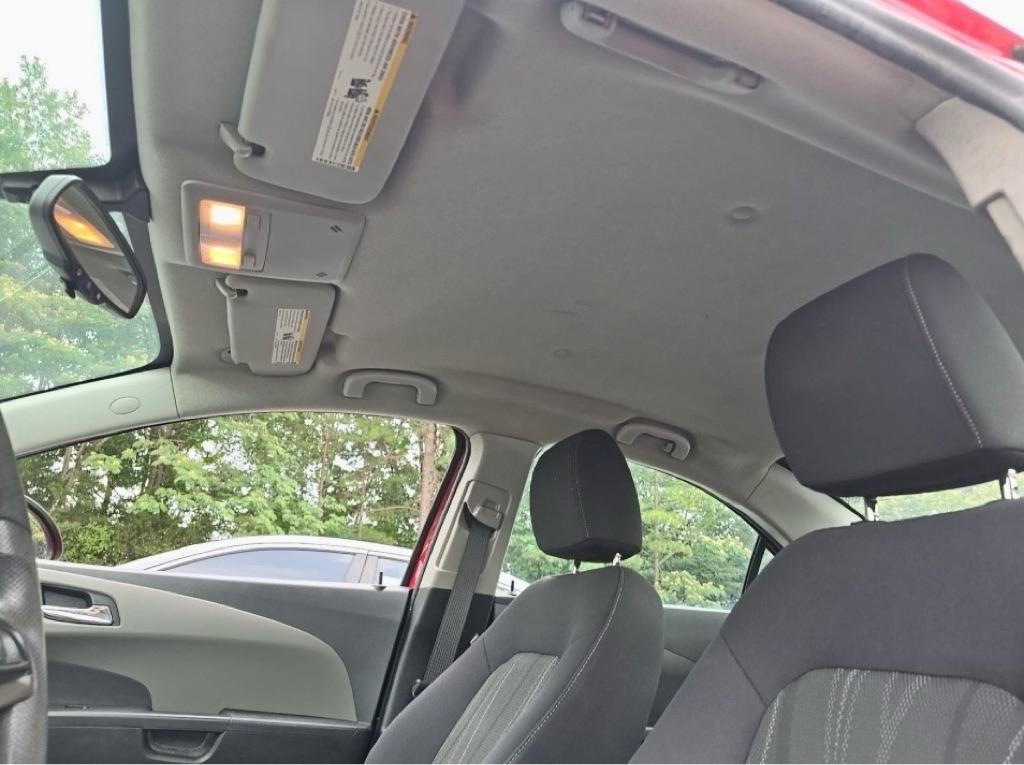 Chevrolet Sonic LT 2015