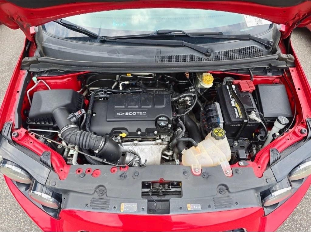 Chevrolet Sonic LT 2015
