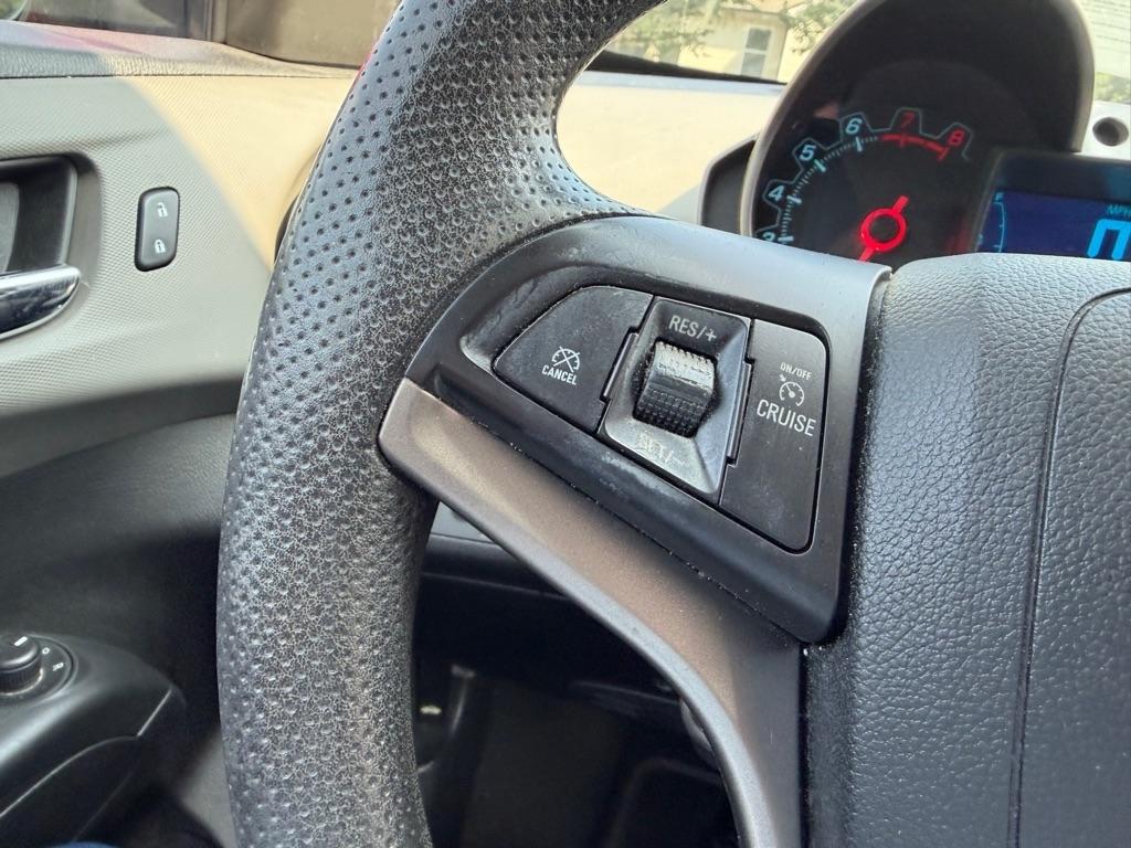 Chevrolet Sonic LT 2015