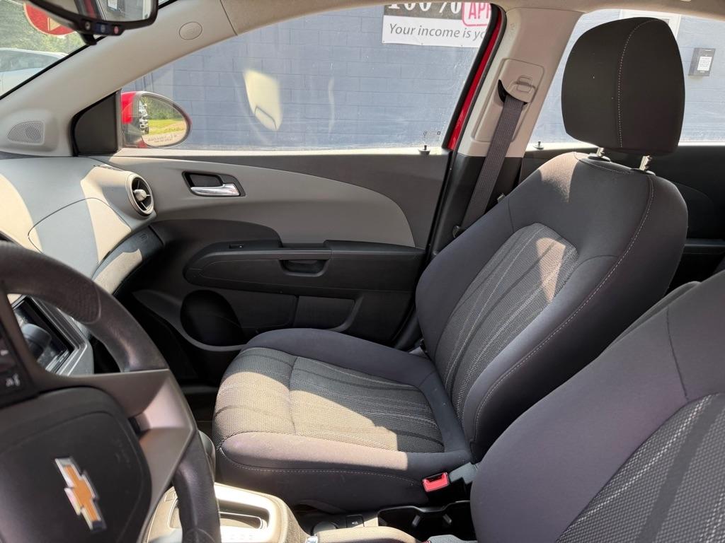Chevrolet Sonic LT 2015