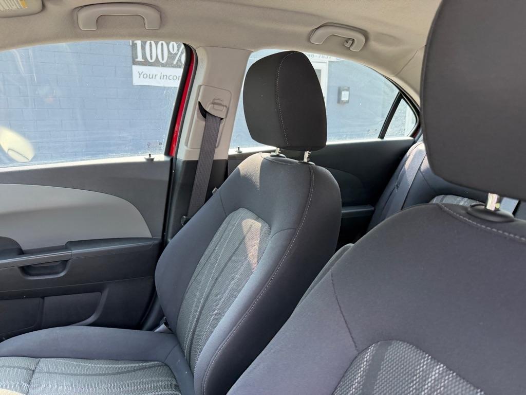 Chevrolet Sonic LT 2015