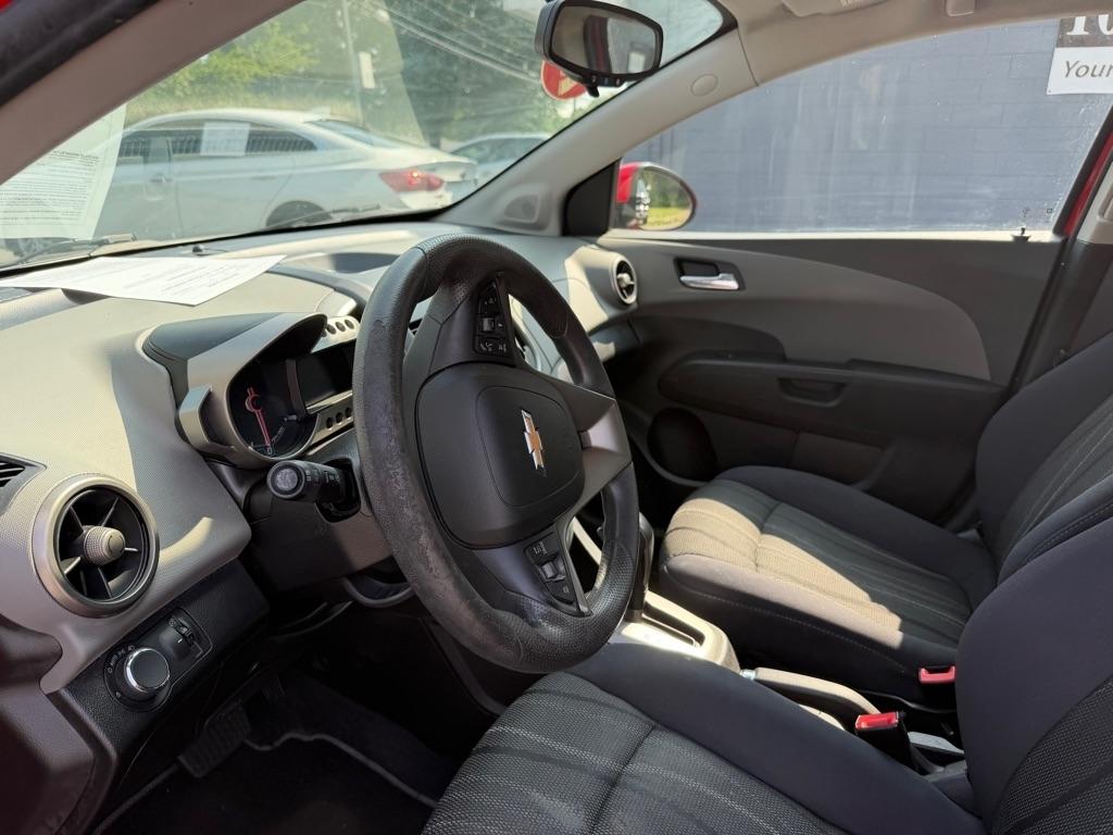 Chevrolet Sonic LT 2015