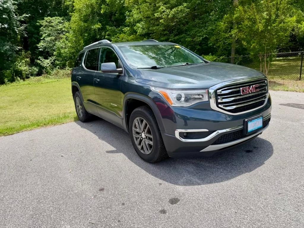 GMC Acadia SLT-1 2019