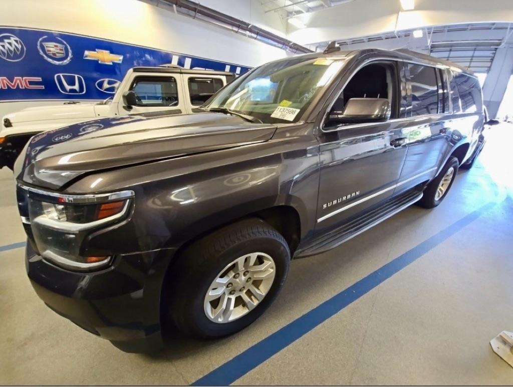 Chevrolet Suburban  2018