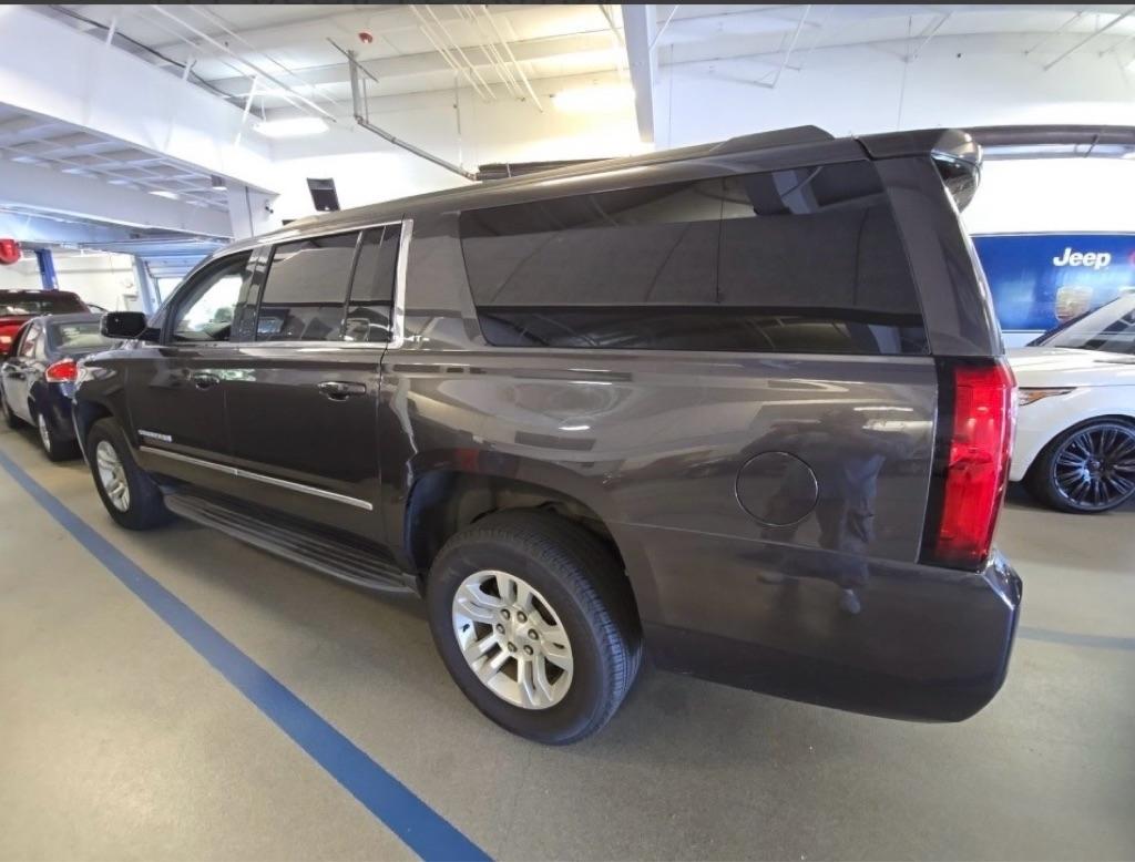 Chevrolet Suburban  2018