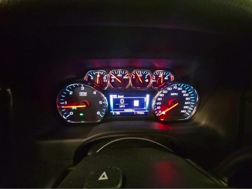 Chevrolet Suburban  2018