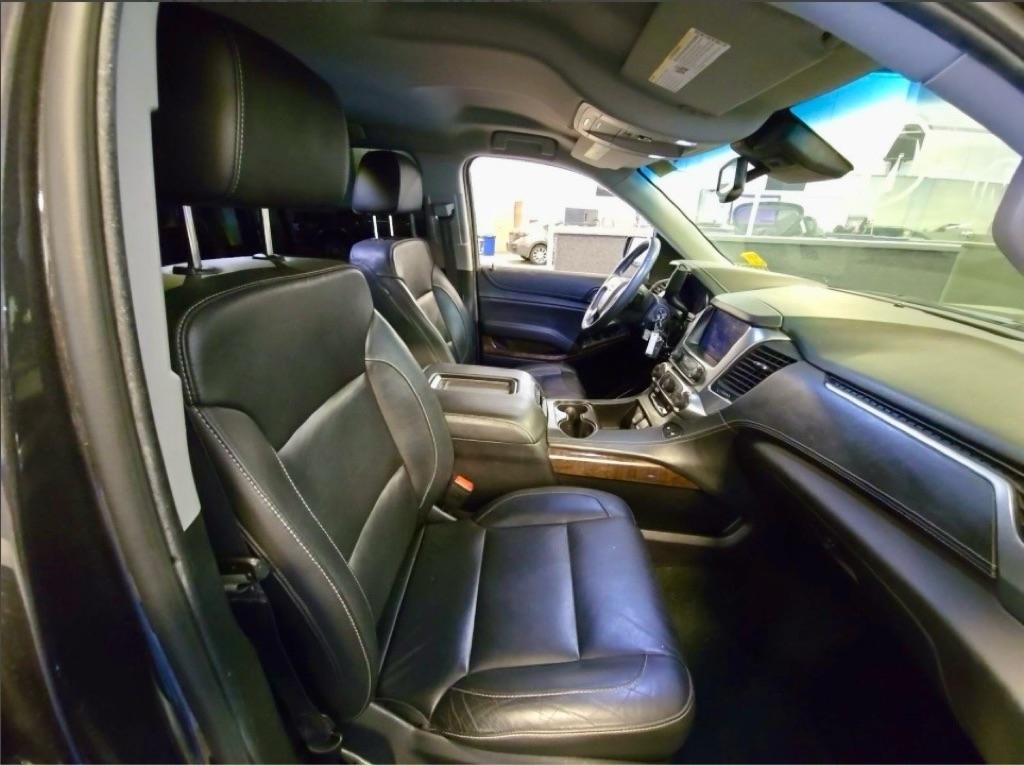 Chevrolet Suburban  2018
