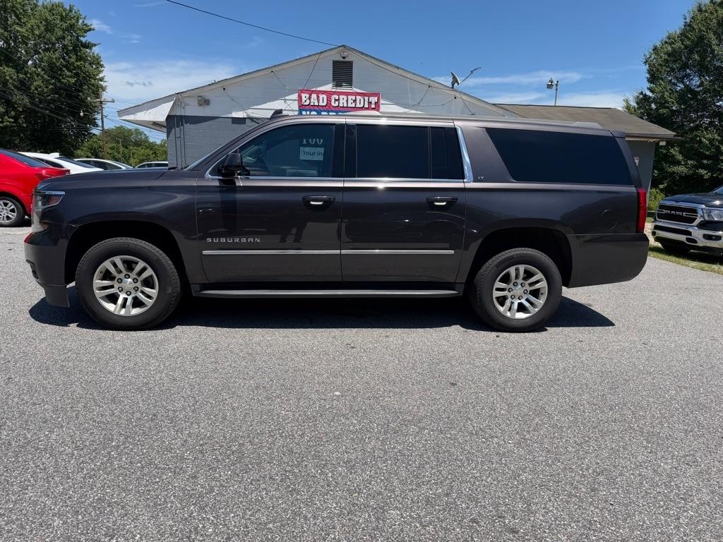 Chevrolet Suburban 1500 LT 2018