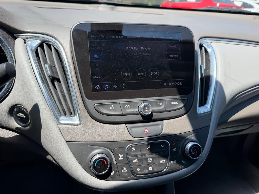 Chevrolet Malibu  2019