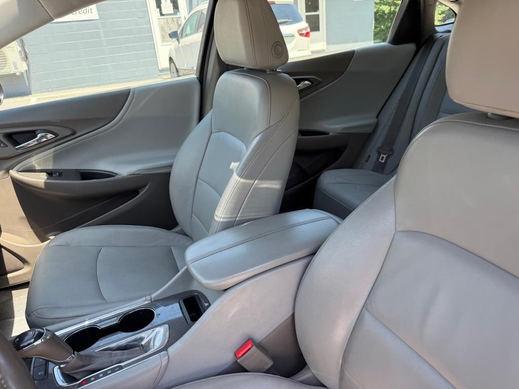 Chevrolet Malibu  2019