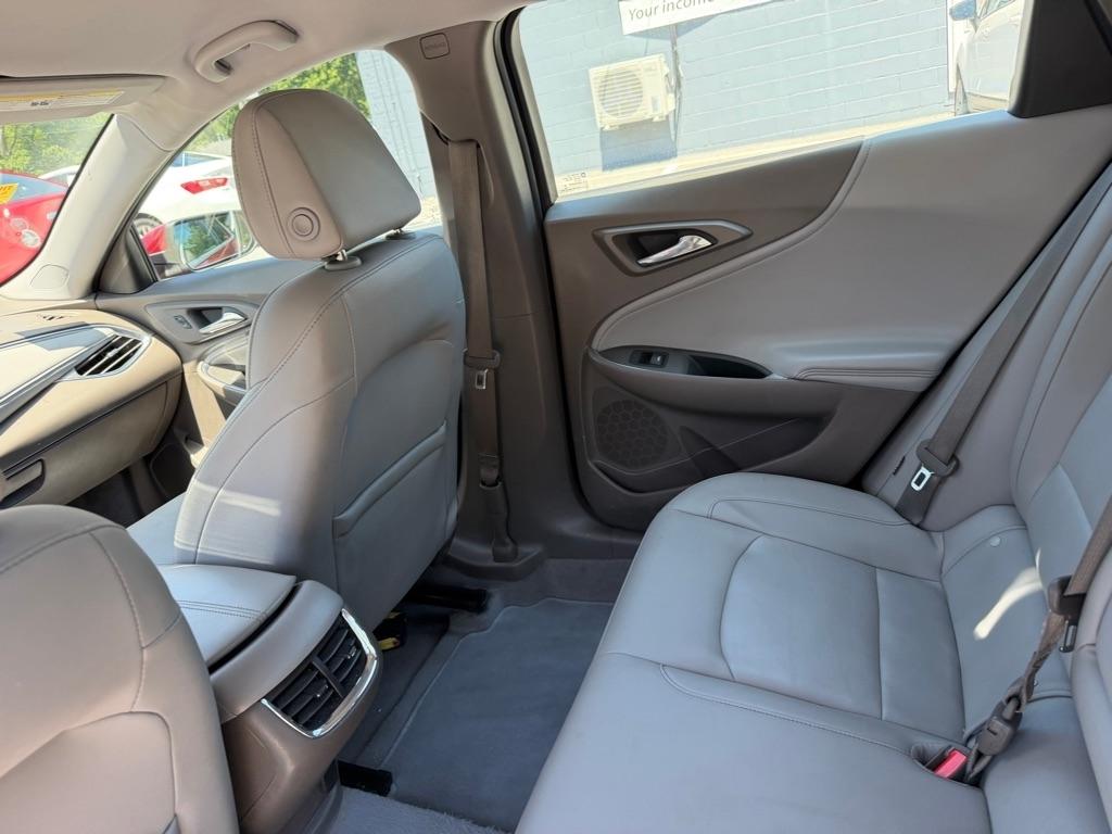 Chevrolet Malibu  2019