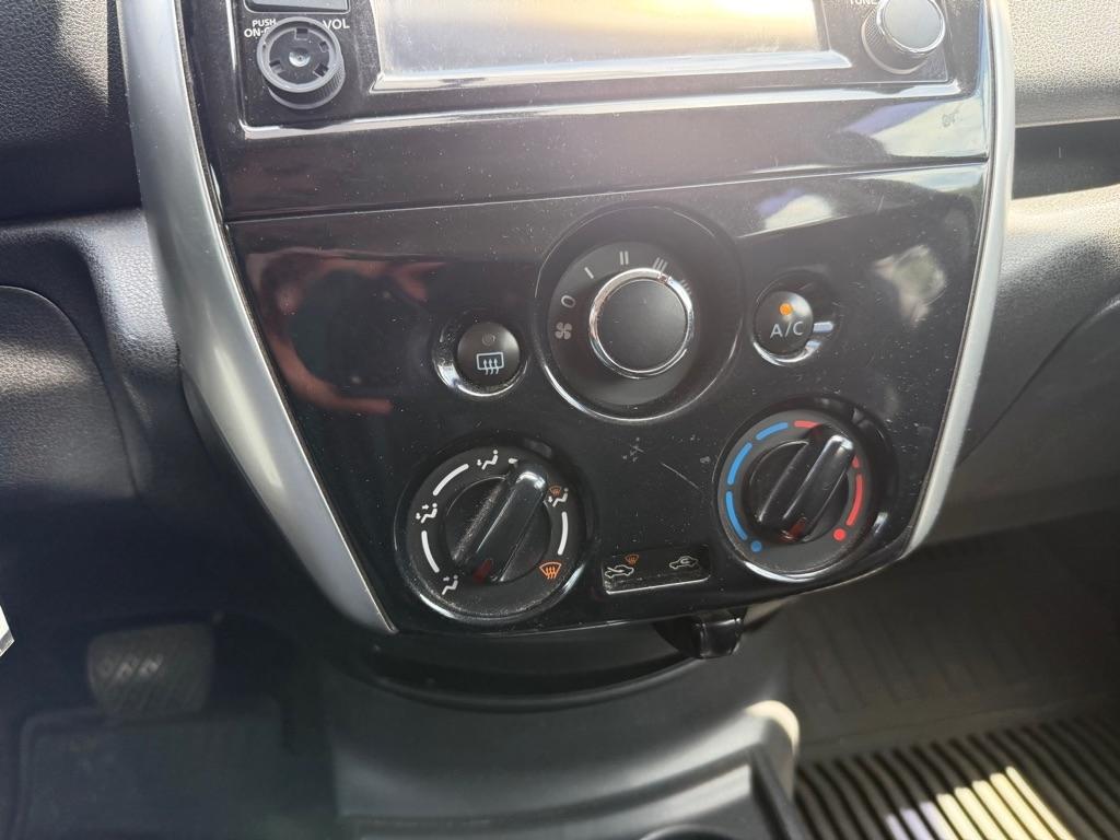 Nissan Versa Note S 2016