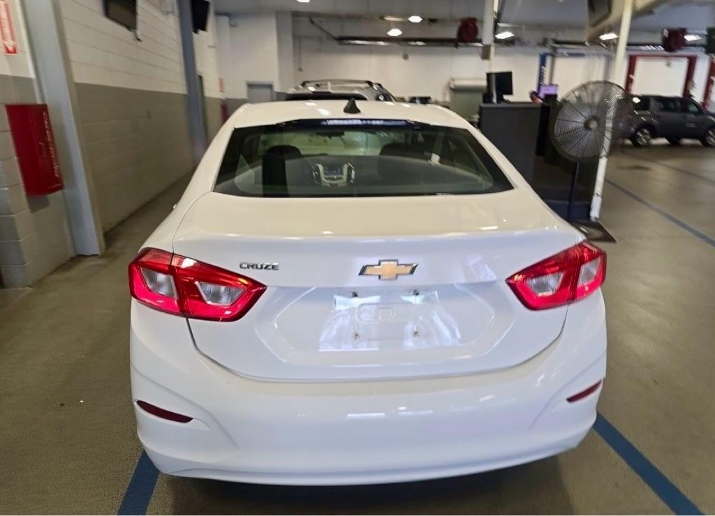 Chevrolet Cruze  2017