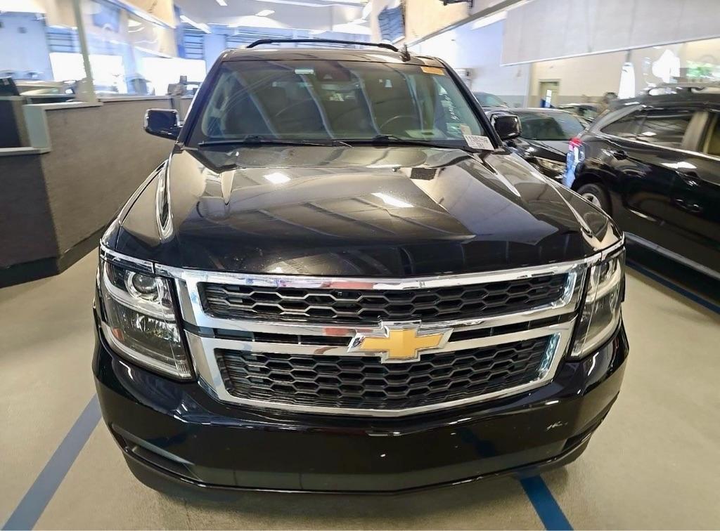 Chevrolet Suburban  2018