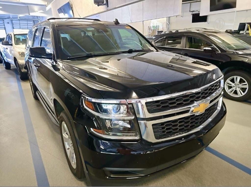 Chevrolet Suburban  2018