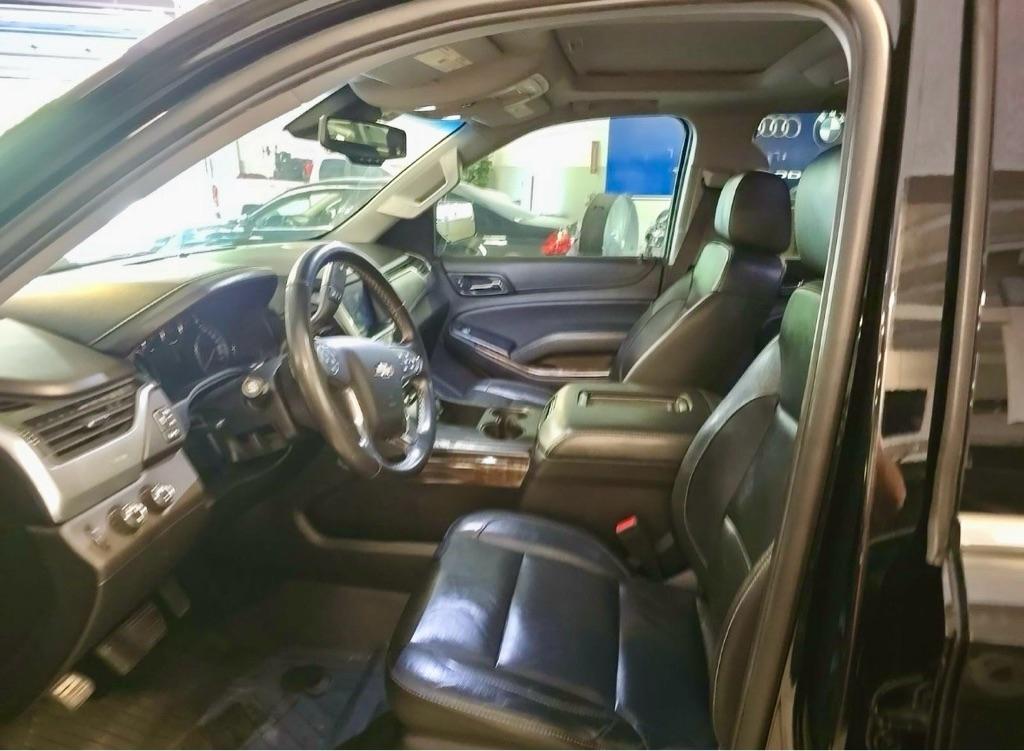 Chevrolet Suburban  2018