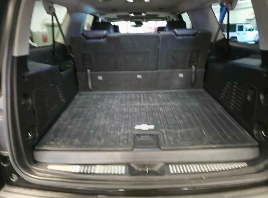 Chevrolet Suburban  2018
