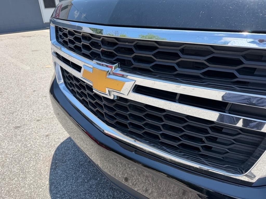 Chevrolet Suburban  2018