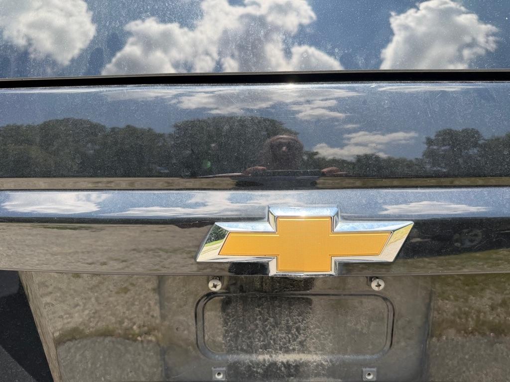 Chevrolet Suburban  2018