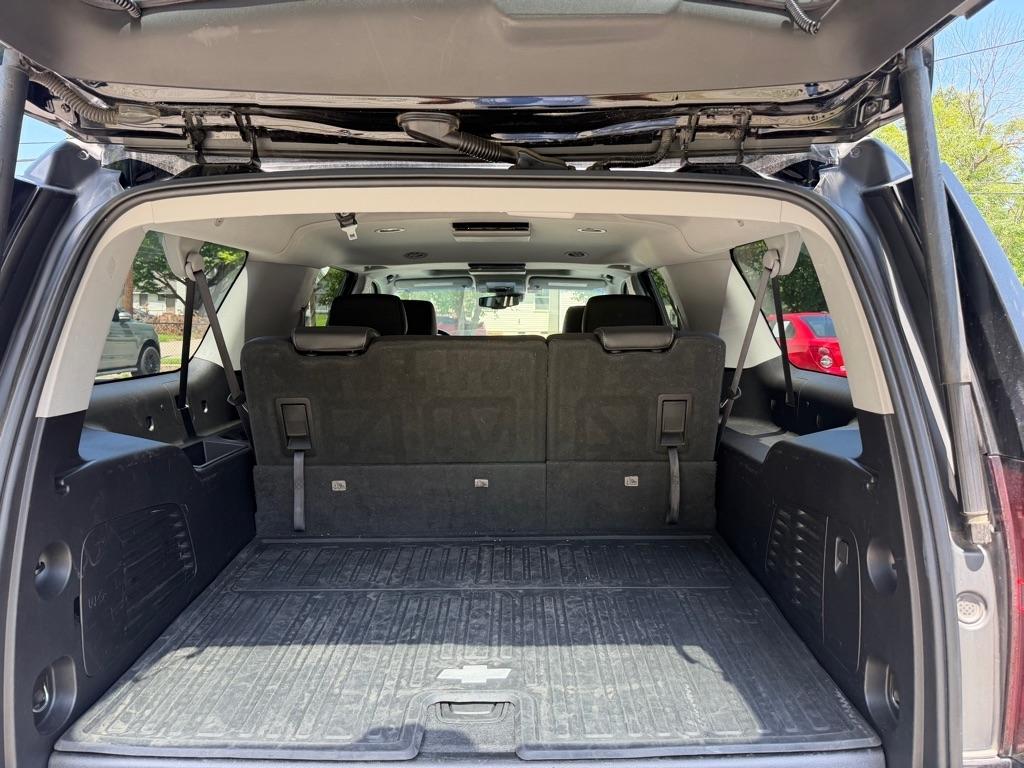 Chevrolet Suburban  2018