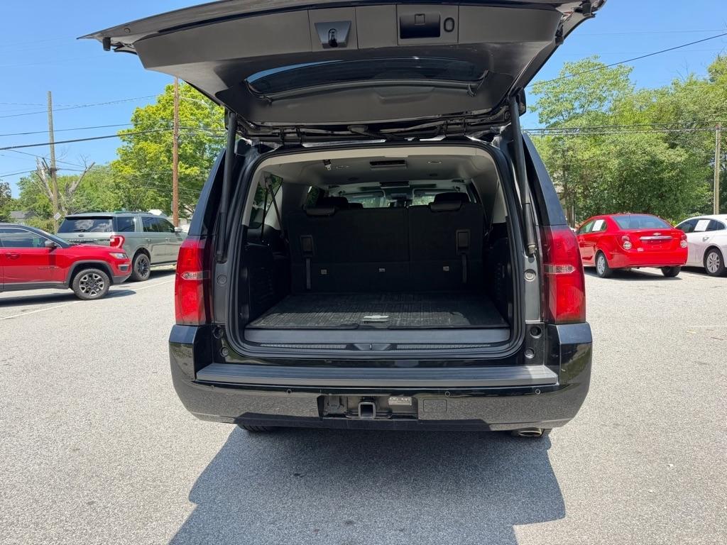 Chevrolet Suburban  2018