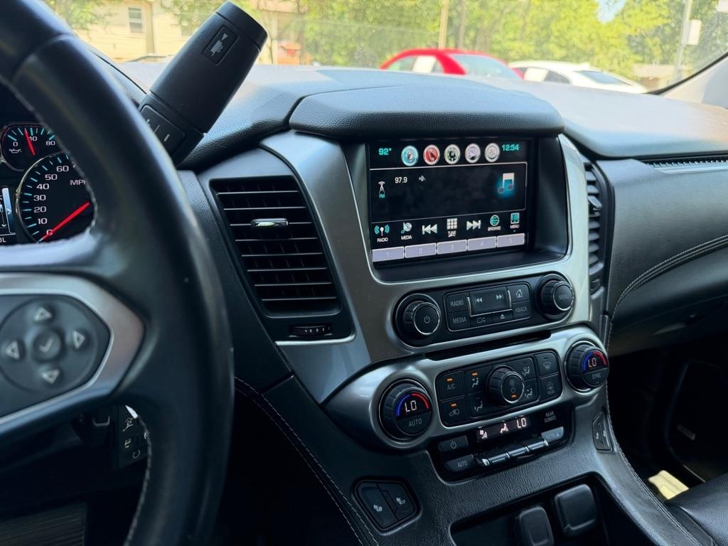 Chevrolet Suburban  2018
