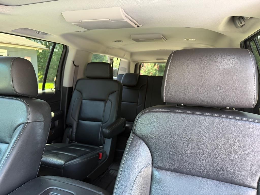 Chevrolet Suburban  2018
