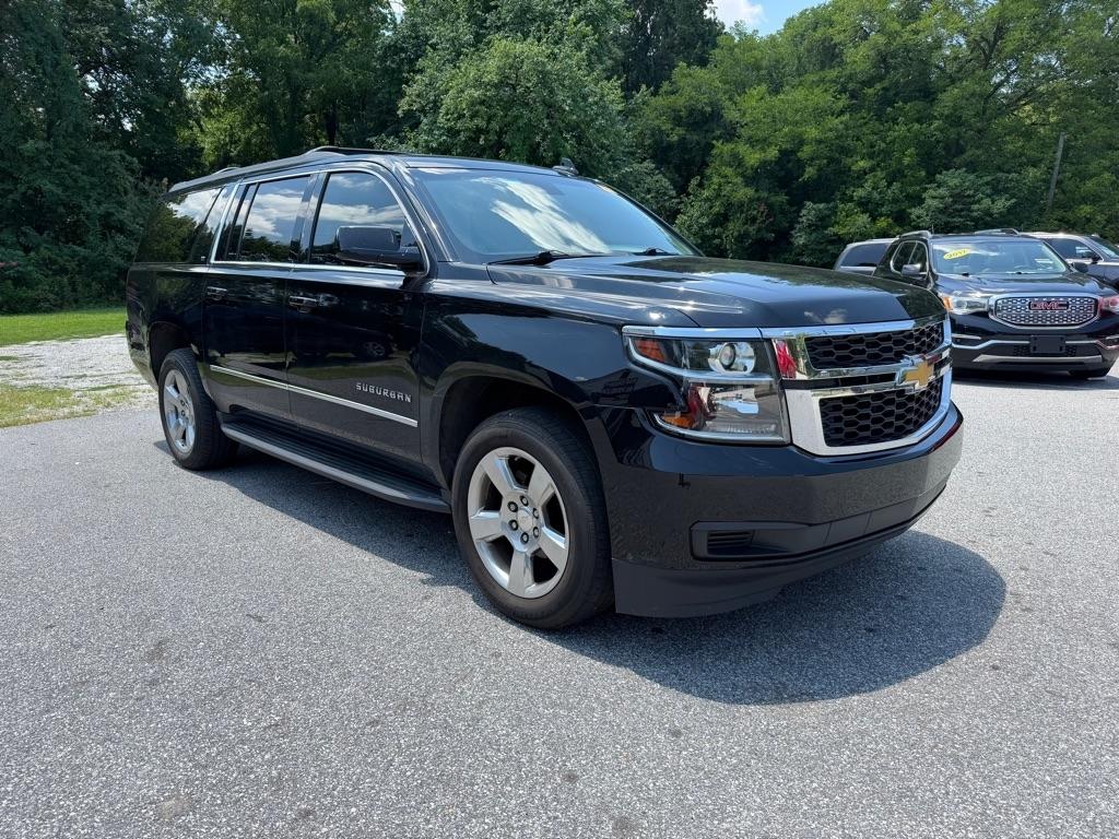 Chevrolet Suburban  2018